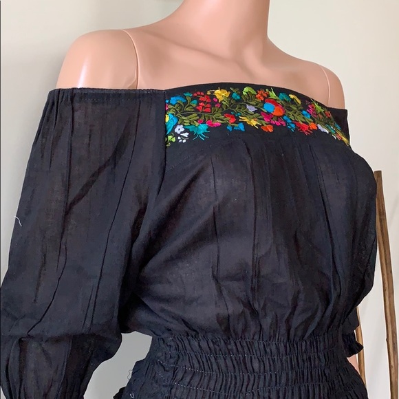 Boho Mexican top With san Antonino Silk Embroidery - Picture 3 of 8